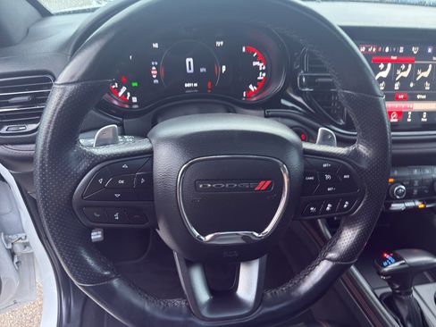 Used 2023 Dodge Durango GT AWD/4WD image 17