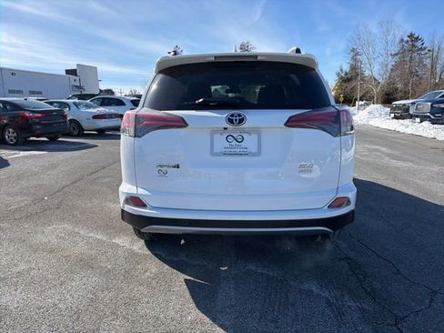 Used 2018 Toyota RAV4 Adventure image 7