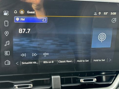 New 2026 Chevrolet Equinox LT w/ Convenience Package II image 17