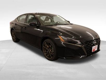 New 2025 Nissan Altima 2.5 SR w/ SR Premium Package