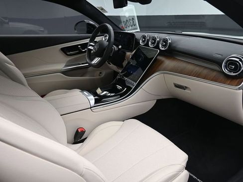 Used 2024 Mercedes-Benz CLE 300 4MATIC Coupe image 24