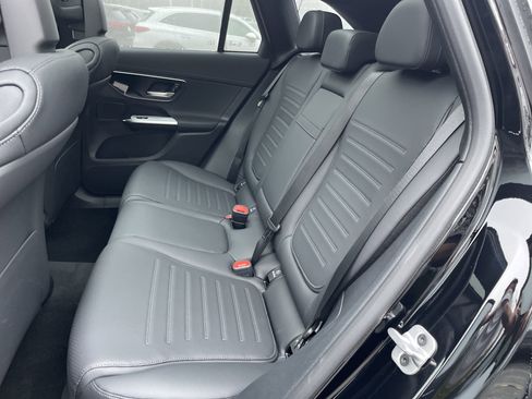 New 2026 Mercedes-Benz GLC 300 image 37