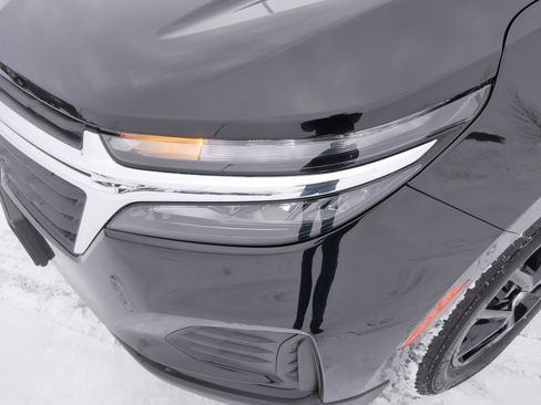 Used 2024 Chevrolet Equinox LS image 15