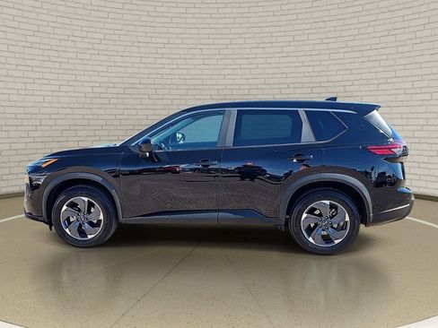 Certified 2024 Nissan Rogue SV image 8