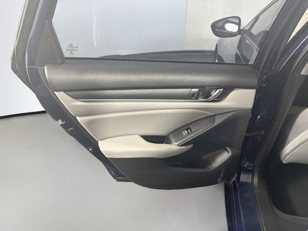 Used 2019 Honda Accord LX image 25
