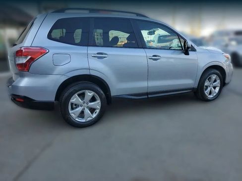 Used 2014 Subaru Forester 2.5i Premium image 12