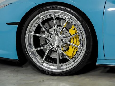 Used 2021 Lamborghini Huracan EVO RWD image 8
