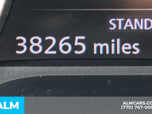 Used 2025 Nissan Rogue SV FWD image 60