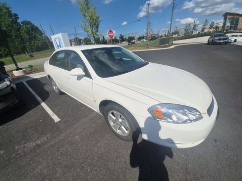 Used 2007 Chevrolet Impala LT FWD image 5
