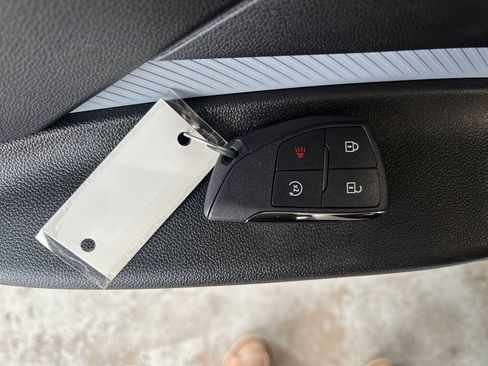 New 2027 Chevrolet Bolt LT FWD image 28