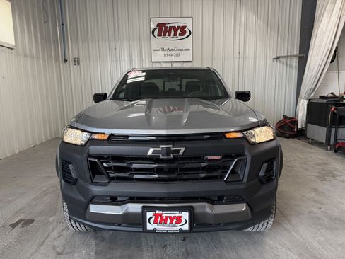 Used 2026 Chevrolet Colorado Trail Boss AWD/4WD image 14