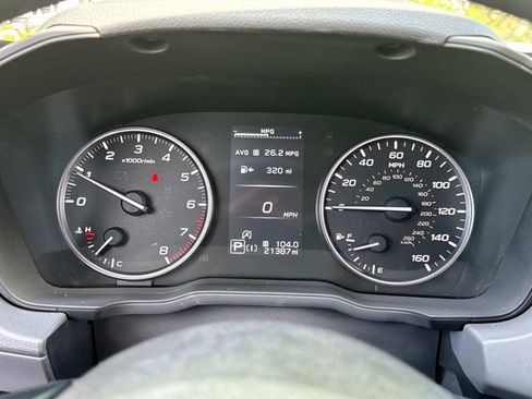 Used 2024 Subaru Crosstrek 2.0i Premium image 36