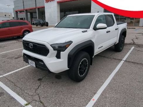 Used 2024 Toyota Tacoma TRD Off-Road w/ TRD Off Road Upgrade Package AWD/4WD image 1