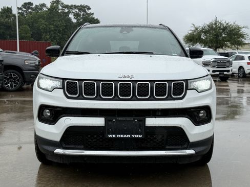 Used 2023 Jeep Compass Limited AWD/4WD image 11