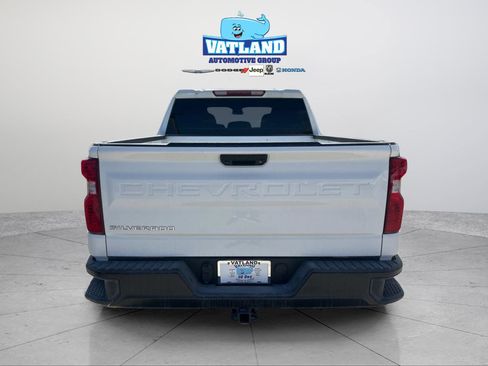 Used 2024 Chevrolet Silverado 1500 W/T w/ Trailering Package image 4