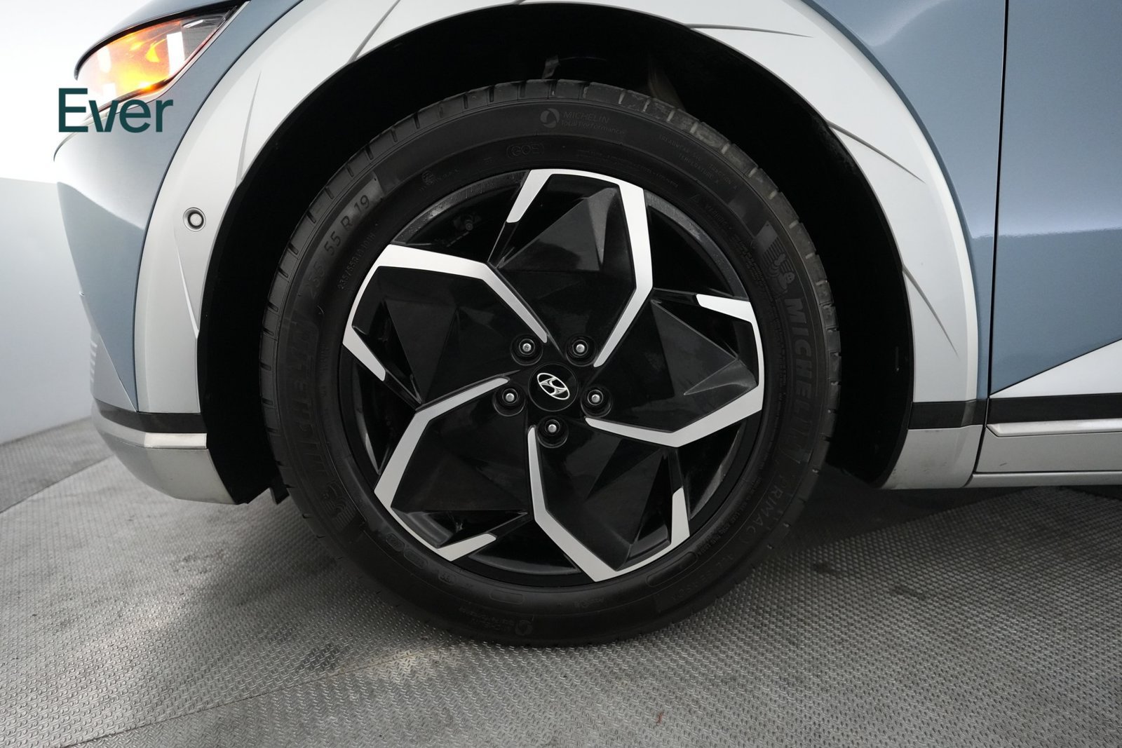 Used 2024 Hyundai Ioniq 5 Limited RWD image 19