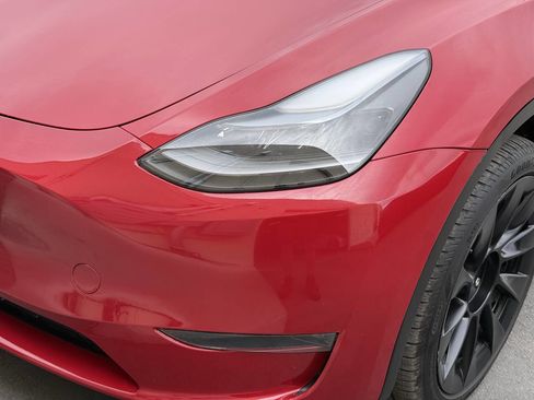 Used 2023 Tesla Model Y Long Range AWD/4WD image 34