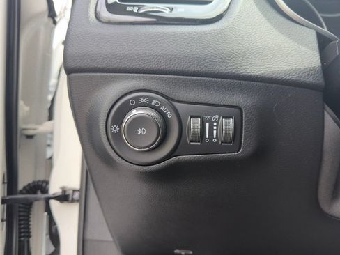 Used 2021 Jeep Compass Limited AWD/4WD image 8