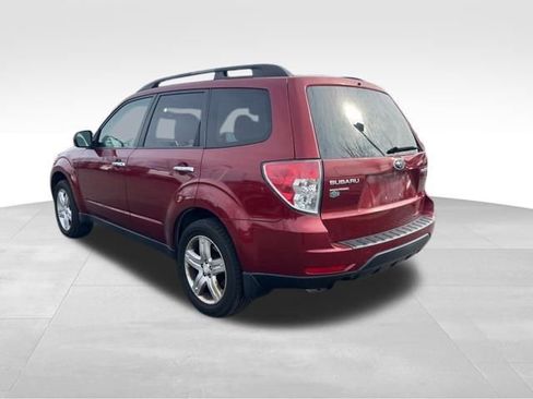 Used 2010 Subaru Forester 2.5X Premium image 5
