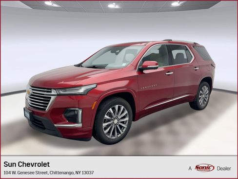 Certified 2023 Chevrolet Traverse Premier image 1