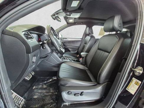 Used 2023 Volkswagen Tiguan SE R-Line FWD image 16