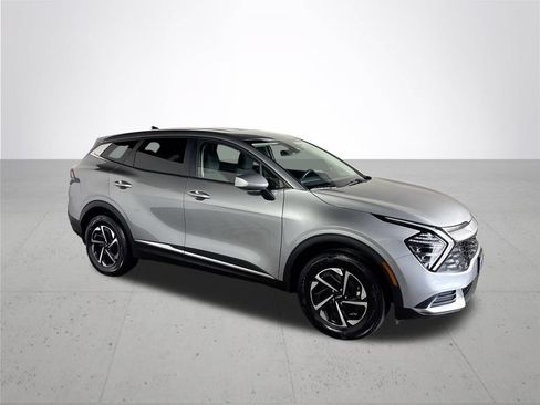 Certified 2025 Kia Sportage LX AWD/4WD image 5