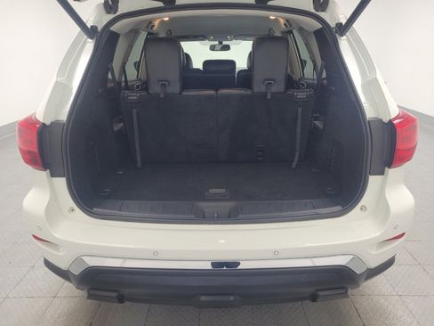 Used 2019 Nissan Pathfinder SL AWD/4WD image 29