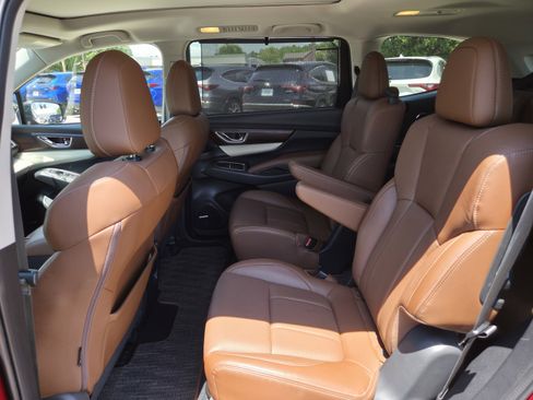 Used 2019 Subaru Ascent Touring AWD/4WD image 5