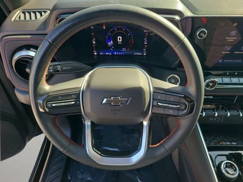 Used 2023 Chevrolet Colorado Z71 w/ Z71 Convenience Package 2 AWD/4WD image 24