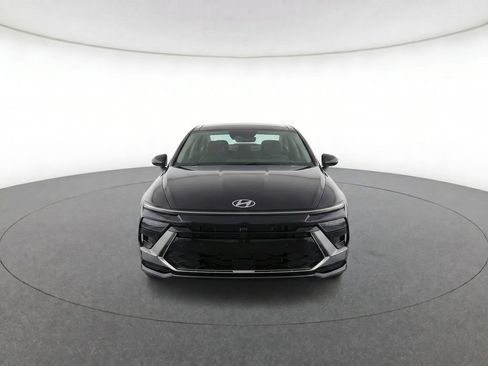 Certified 2025 Hyundai Sonata Limited FWD image 5