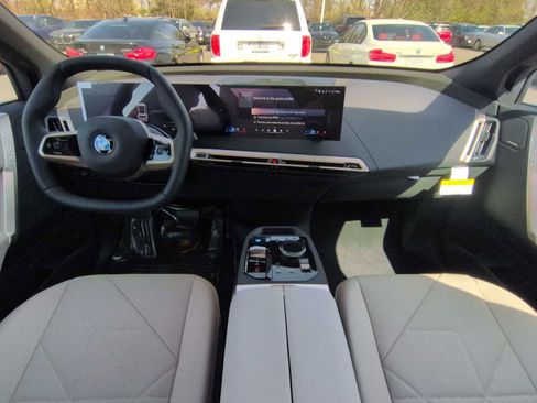 New 2026 BMW iX xDrive45 image 15