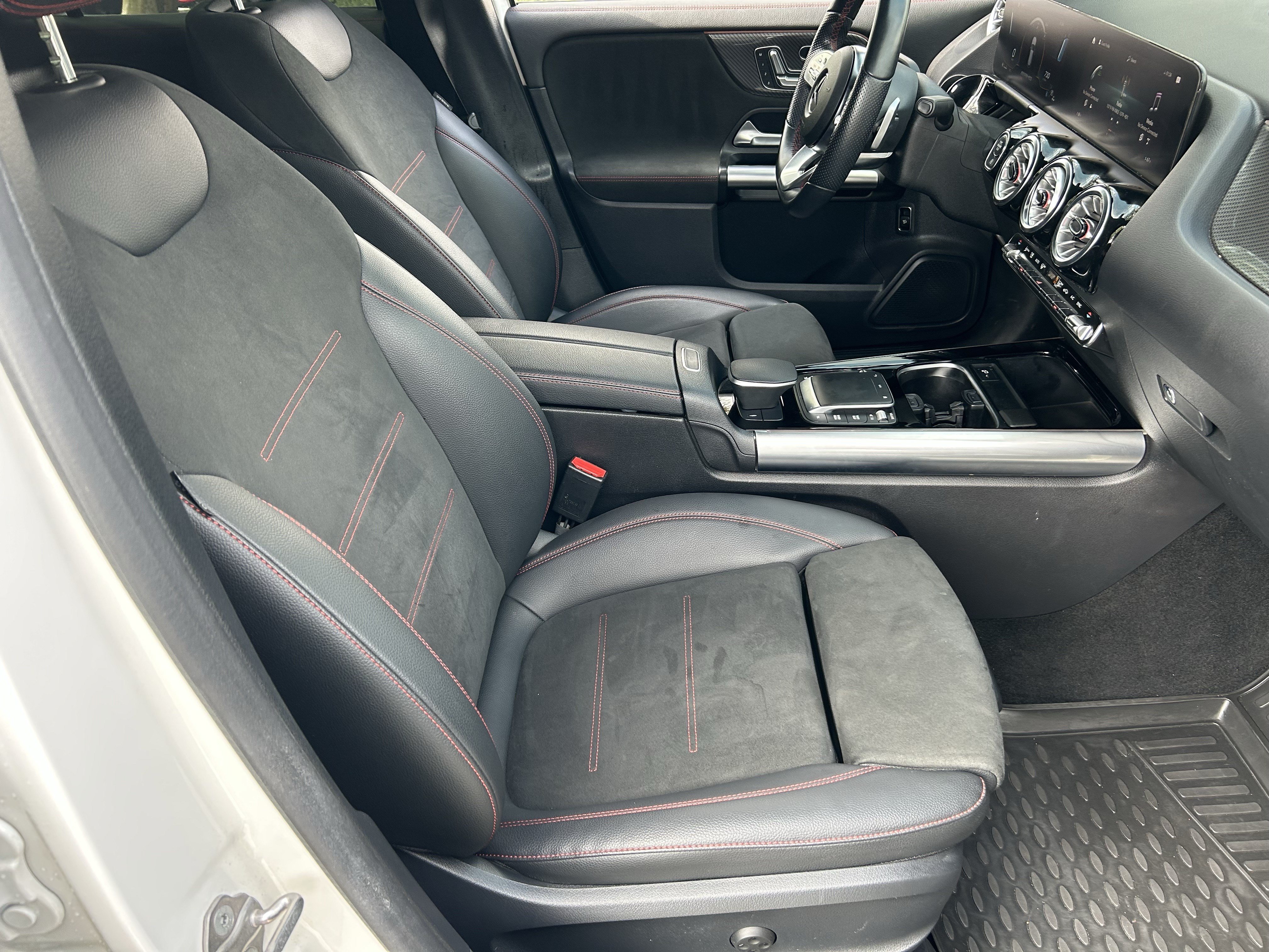 Used 2023 Mercedes-Benz GLA 45 AMG 4MATIC image 9