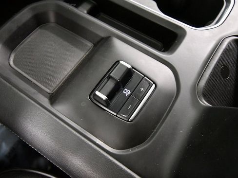 Used 2024 GMC Sierra 2500 Denali w/ Denali Reserve Package image 28