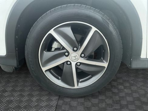 Used 2022 Honda HR-V EX image 14