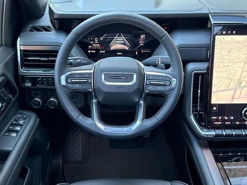 New 2026 GMC Yukon Denali w/ Sun & Power Step Package AWD/4WD image 16