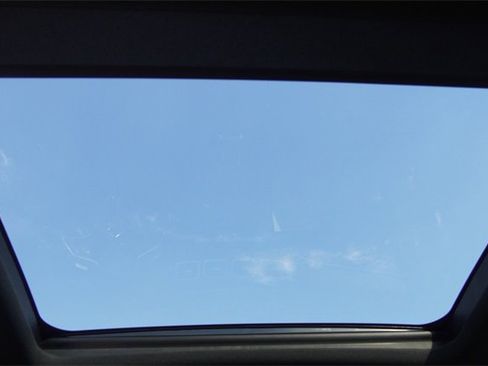 Used 2025 Mercedes-Benz GLS 450 4MATIC image 21