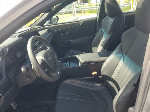 Used 2023 Lexus ES 350 F Sport w/ Accessory Package (Z2) FWD image 15