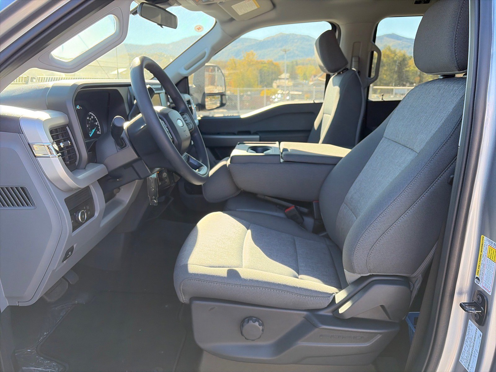 New 2027 Ford F250 XL w/ Tremor Off-Road Package AWD/4WD image 17