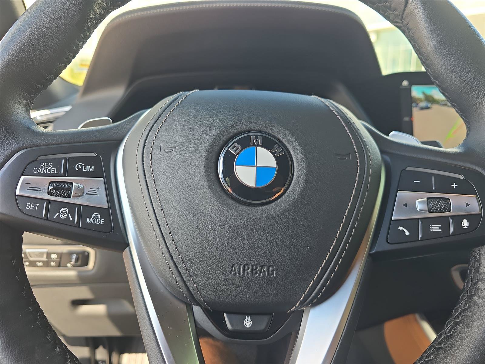 Used 2021 BMW X5 sDrive40i w/ Premium Package RWD image 22