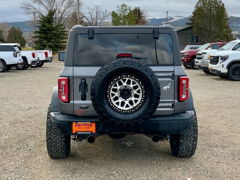 Used 2022 Ford Bronco Badlands image 4