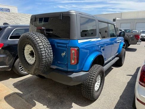 Used 2024 Ford Bronco Outer Banks AWD/4WD image 4
