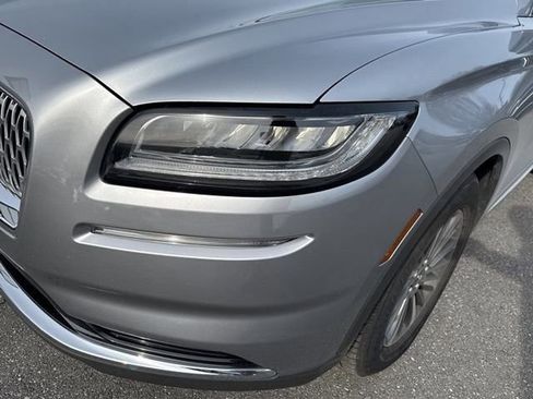 Used 2021 Lincoln Nautilus Reserve image 10