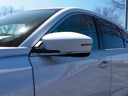 Certified 2023 Acura MDX SH-AWD w/ Technology Package image 15