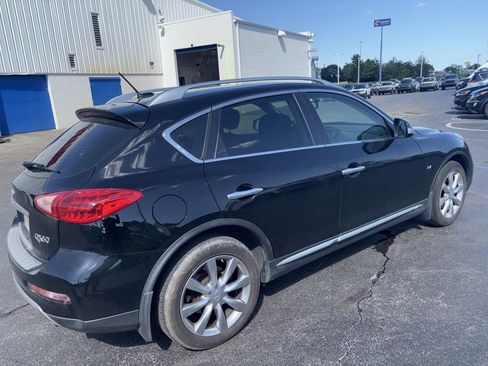 Used 2017 INFINITI QX50 AWD w/ Premium Package image 4