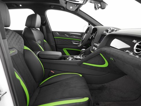 New 2026 Bentley Bentayga Speed AWD/4WD image 32