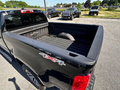 Certified 2021 Chevrolet Colorado W/T w/ Custom Special Edition AWD/4WD image 36