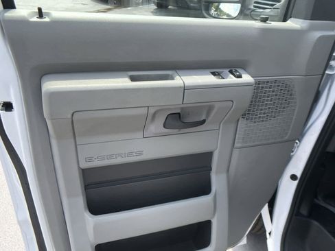 New 2025 Ford E-350 and Econoline 350 Super Duty w/ Power Equipment Group image 20
