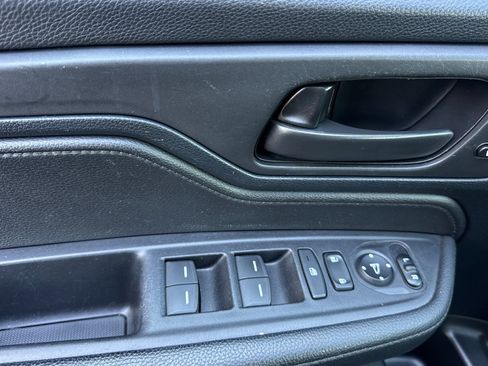 Used 2022 Honda Odyssey EX-L image 11