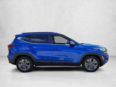 Used 2024 Kia Seltos S FWD image 4