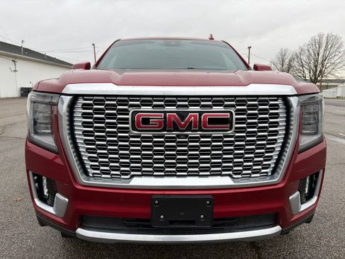 Used 2023 GMC Yukon XL Denali w/ Denali Reserve Package image 19